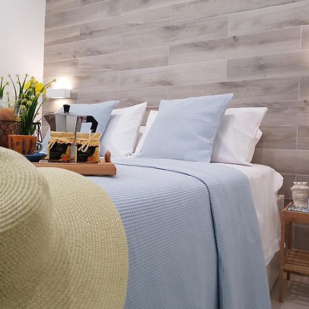 Martin Holiday Apartments 지아르디니낙소스 객실 사진